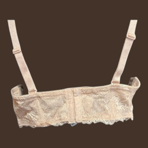 Torrid Beige Lightly Lined Multiway Strapless Bra Size 42C Staps Included EUC - Picture 7 of 16